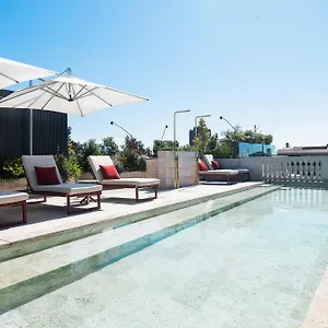 Almanac Otel