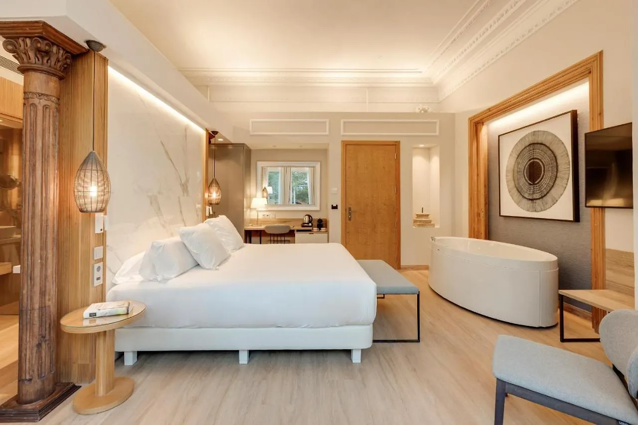 Hotel Boutique Mirlo Barcellona 5*,