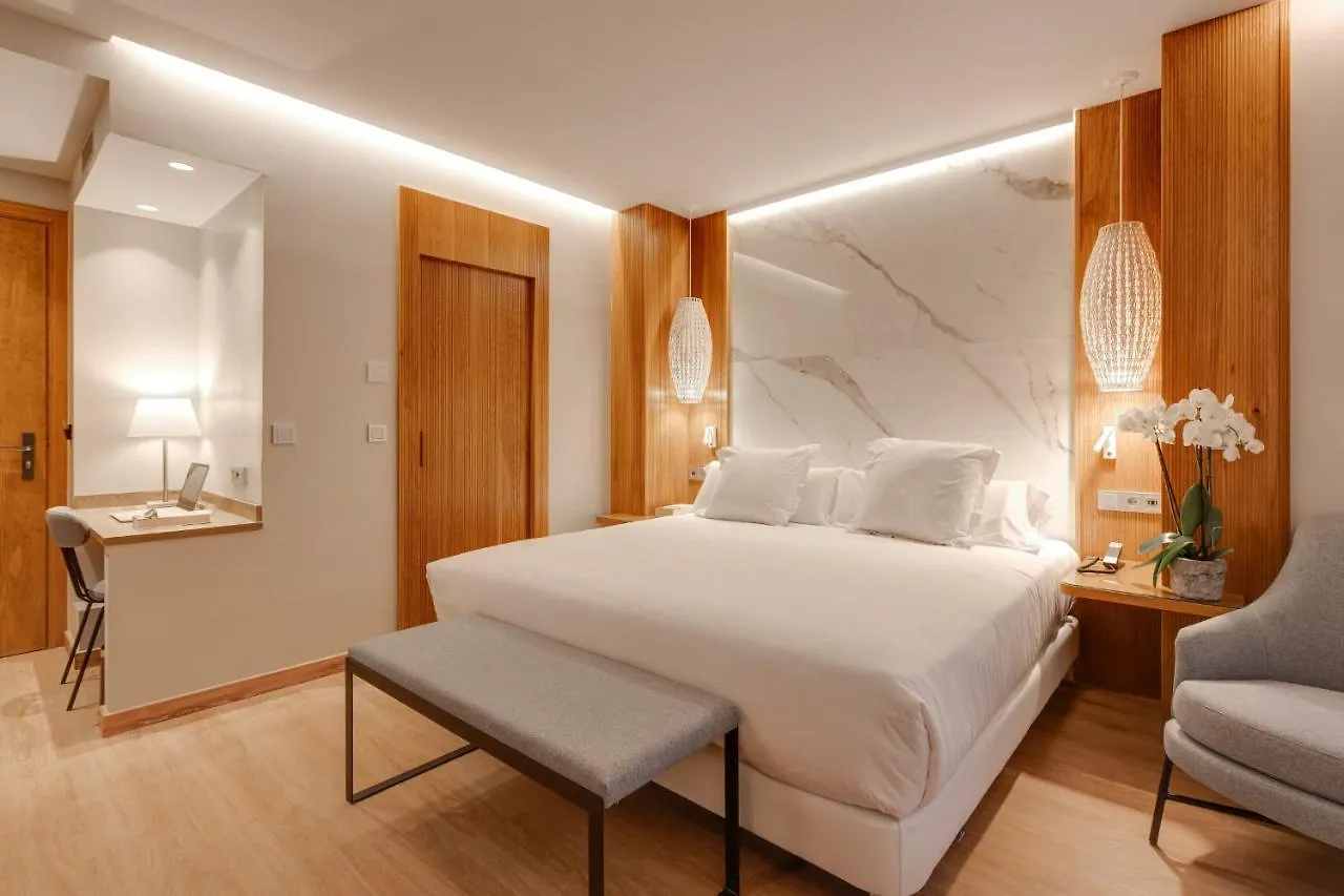 Hotel Boutique Mirlo Barcellona Spagna